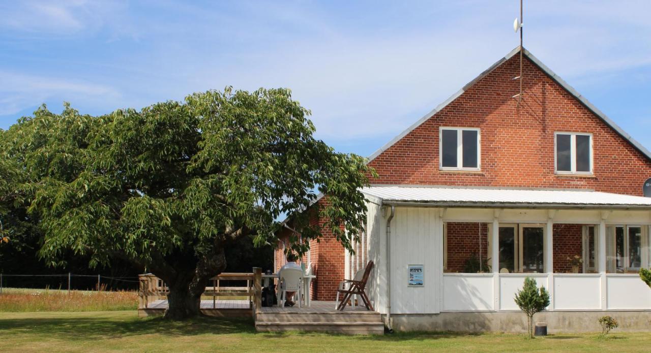 Aktivitetshuset Solhjem Hostel Hjørring Kültér fotó